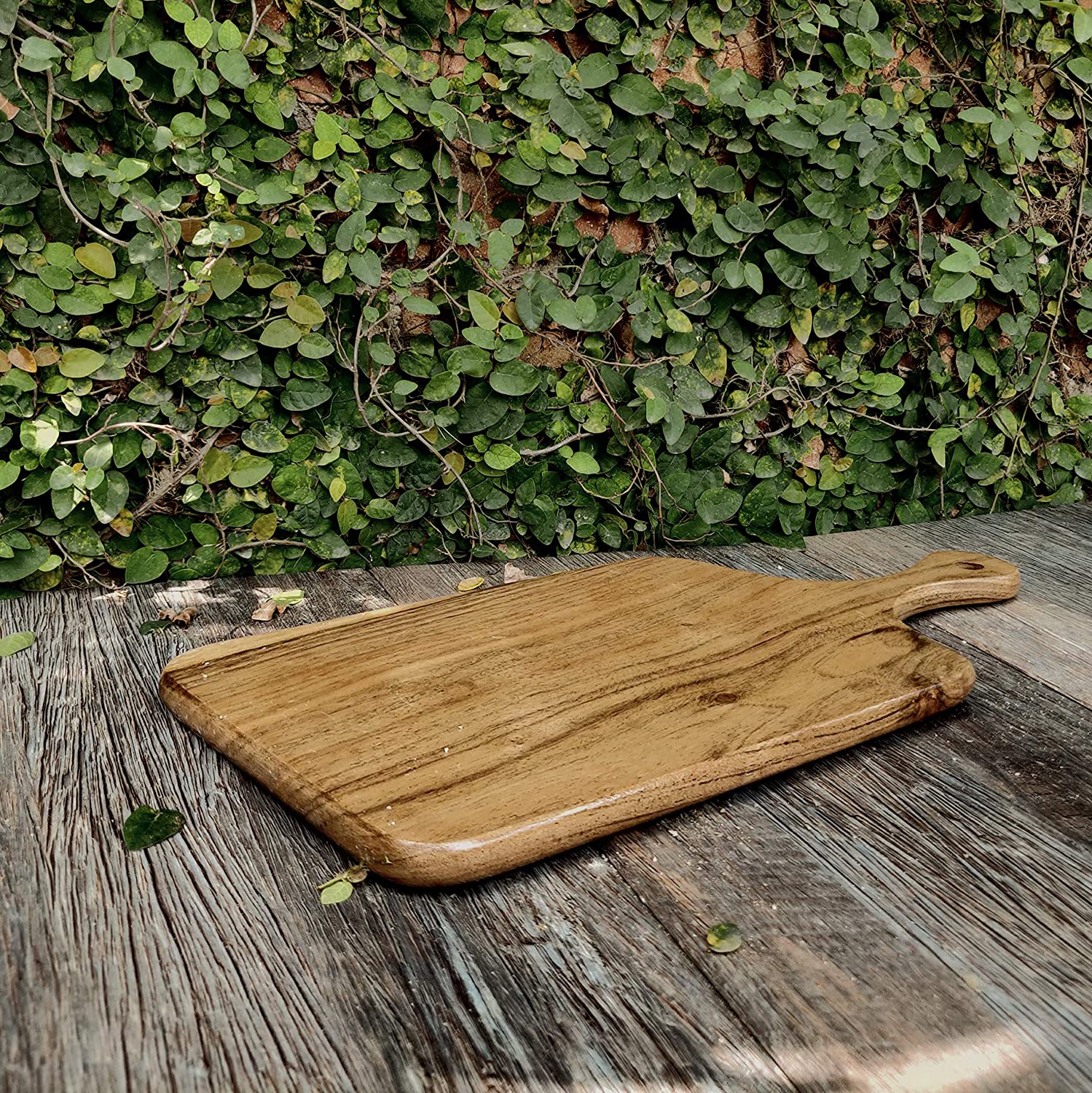 Beautifully Designed Modern Chopping Board || Acacia Wood (Large)