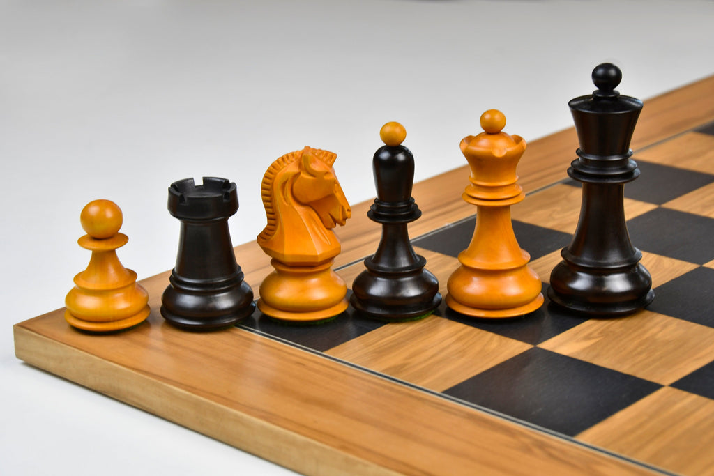 Combo Of 1950 Reproduced Dubrovnik Bobby Fischer Chessmen Version 3.0 In Ebonized & Antiqued Boxwood - 3.7" King With Chess Board