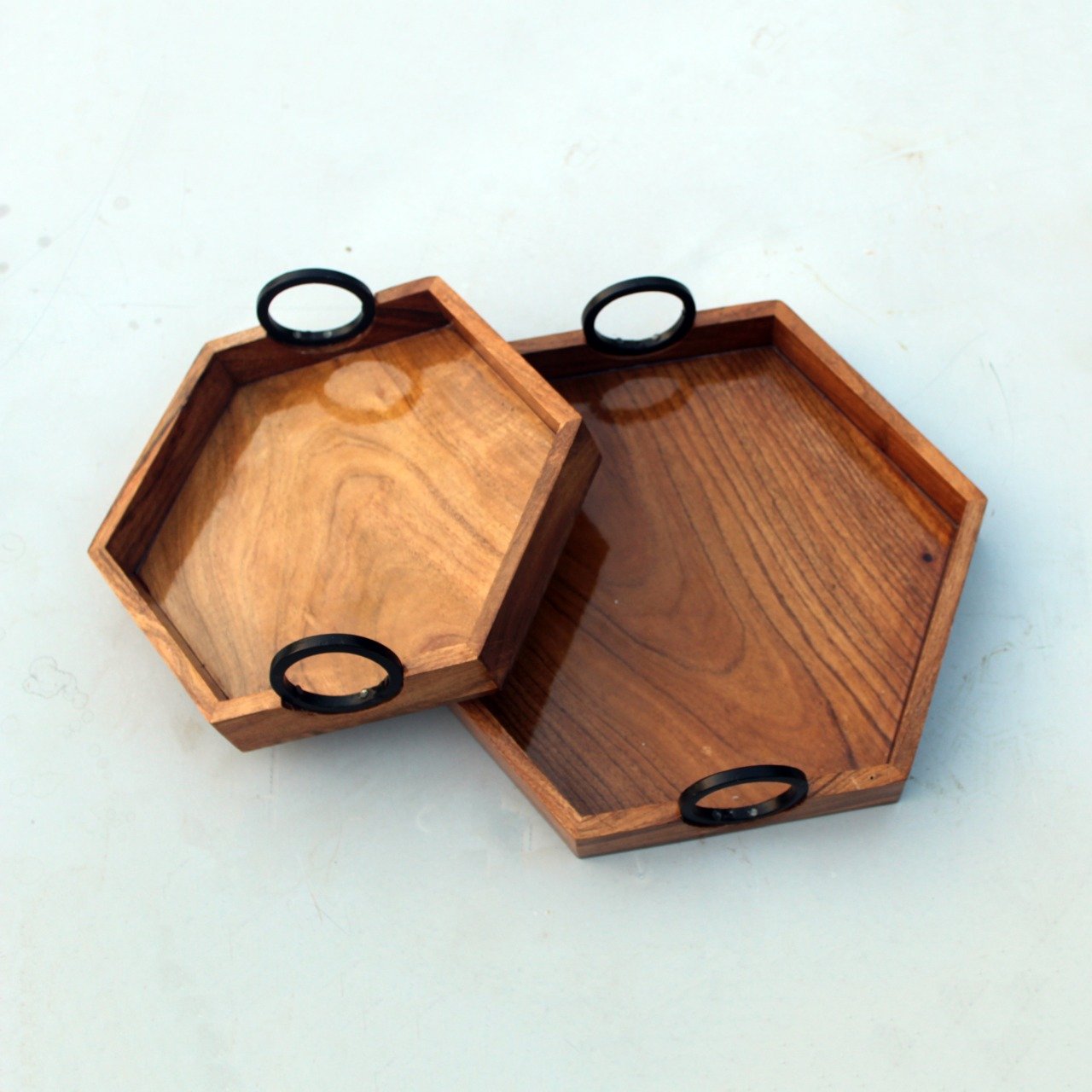 Beautiful Hexa Tray with Iron Handle || Acacia Wood || Water Resistant || Wooden Handicrafts