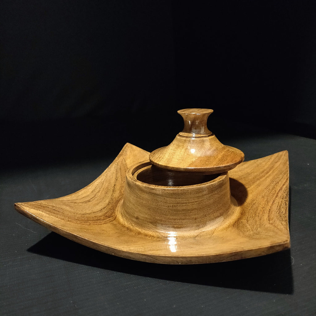 Handcrafted Royal Look Serving Platter || Acacia Wood || Food Safe