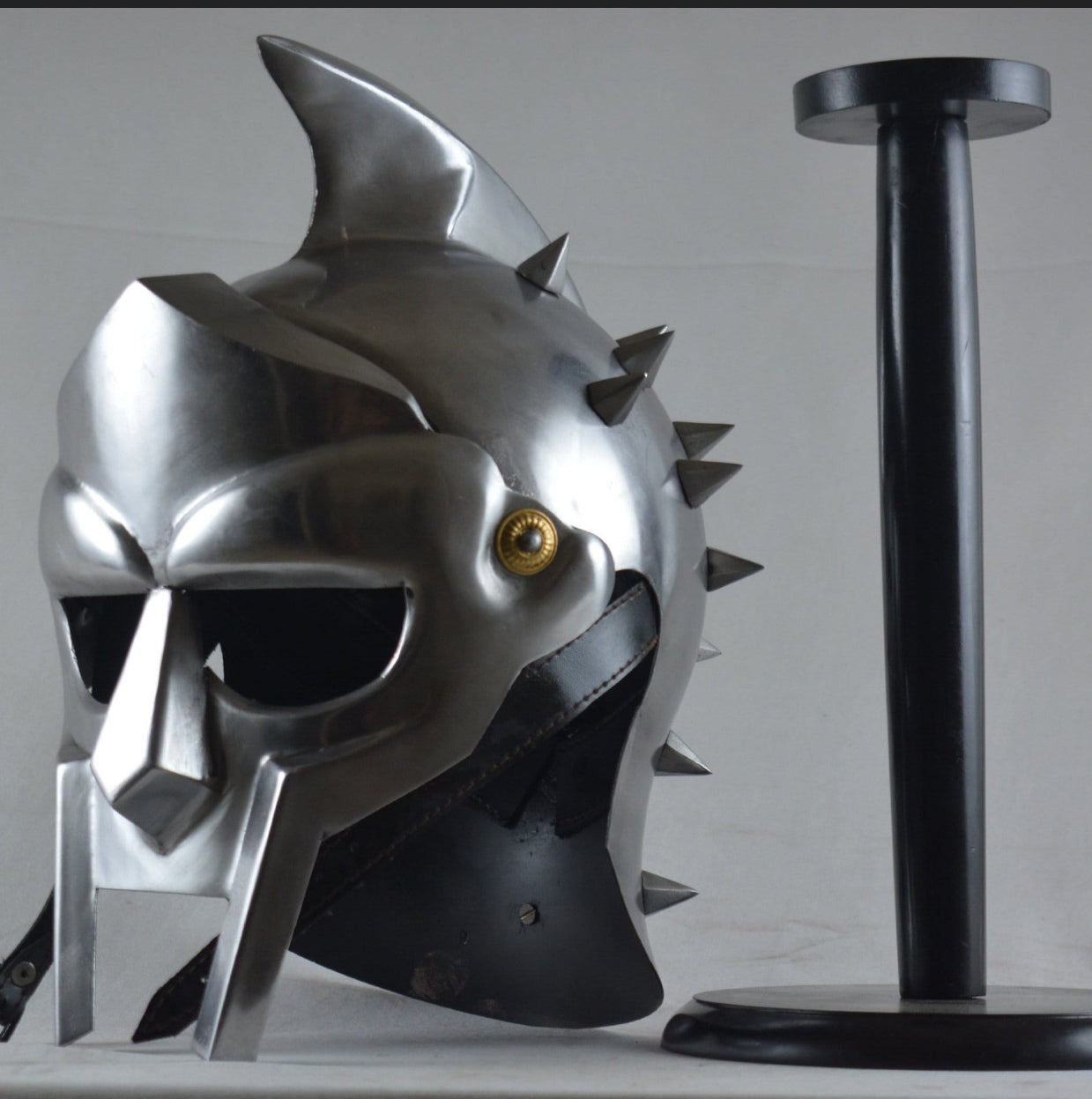 Gladiator Maximus Arena Helmet || Medieval Wearable Mens Helmet Full Size