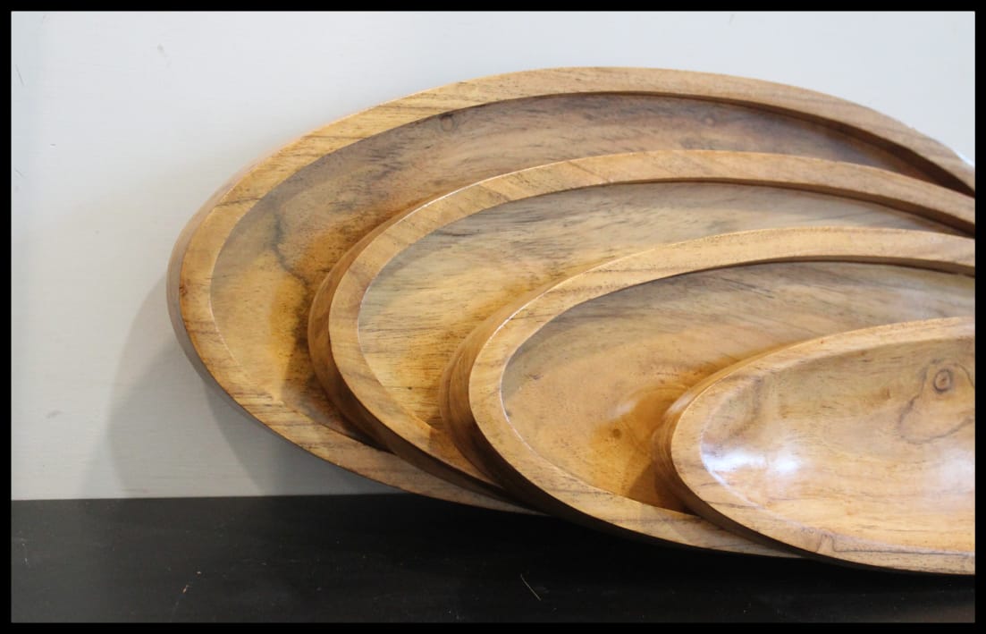 Wooden Oval Serving Tray Set of 4 II Water Resistant