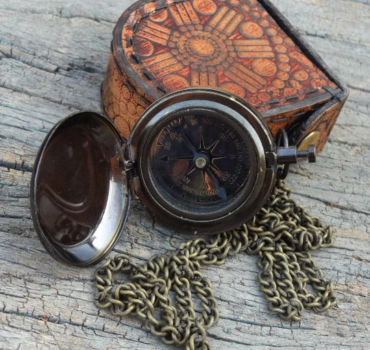 Beautiful Anchor Pocket Compass With Bag