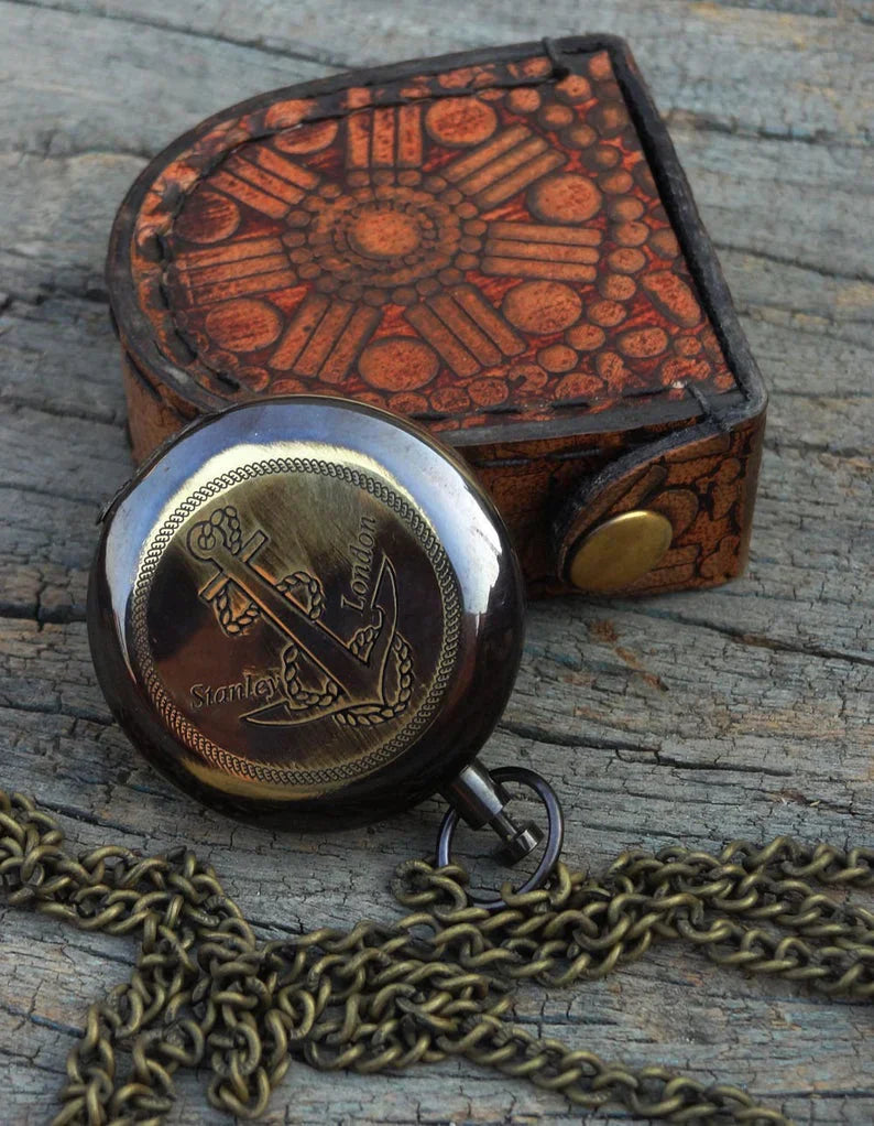 Beautiful Anchor Pocket Compass With Bag